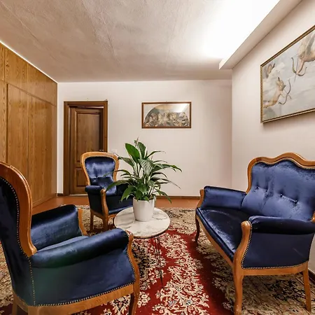 Godenano - Pool&restaurant *