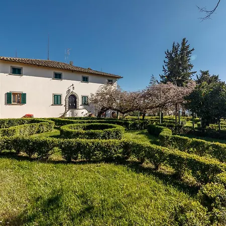 Godenano - Pool&restaurant Country house