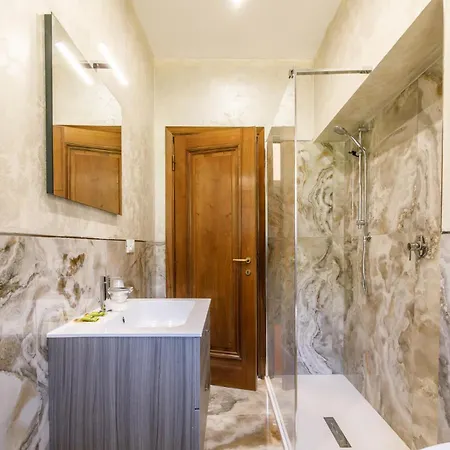 Godenano - Pool&restaurant *